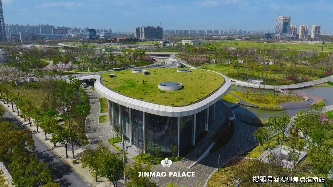 楼盘百科→首页网站→楼盘百科→首页网站24小时热线电话凯发k8普陀金茂府售楼处电线)普陀金茂府售楼中心电话→(图10)